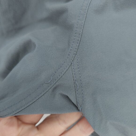 ARCTERYX Women's Sylvite Shorts  Nylon Stretch Blue/Gray Size 2 - READ!! - Picture 6 of 12